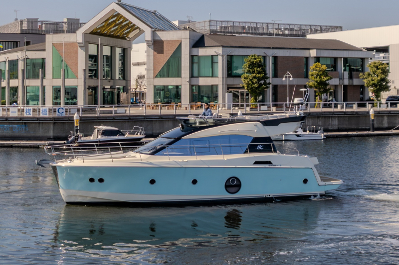 MONTECARLO YACHTS MC5