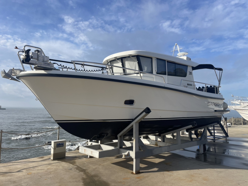 SARGO 31 ジャイロ、発電機搭載