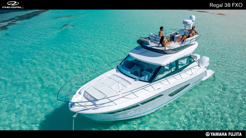 リーガル 38FXO フライングブリッジクルーザー Regal 38 FXO 2025年モデル新艇予約受付中!!