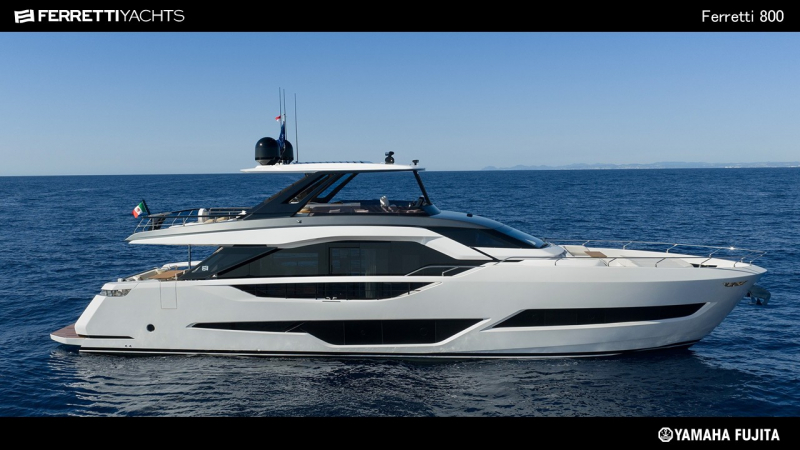 フェレッティ 800 【€480万～】海の体験に革命！　新艇予約受付中!!