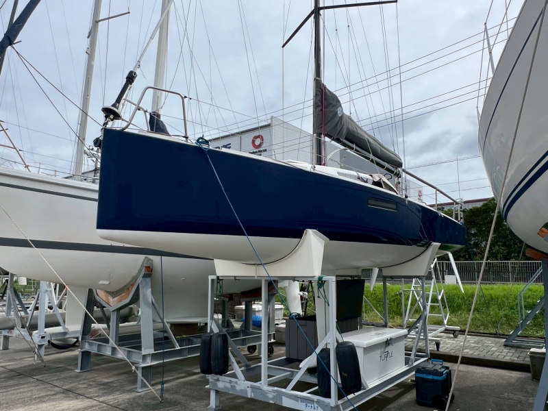 ベネトウ ファースト27 