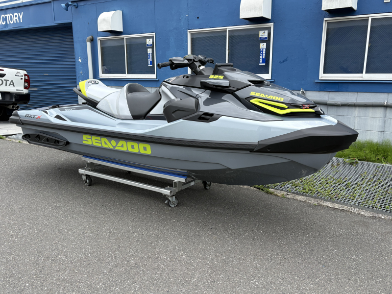 シードゥ RXT-X 325 アイスメタル×マンタグリーン