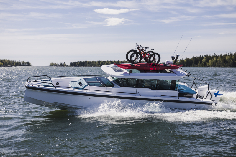 AXOPAR 37 XC 未登録新艇(39ft/12m)　2025年12月入荷予定　特別パッケージオプション搭載艇