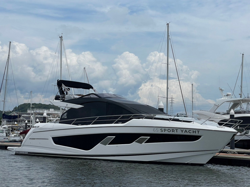 サンシーカー 65 SPORT YACHT Twin Volvo Penta IPS 1350　2024年モデル新艇