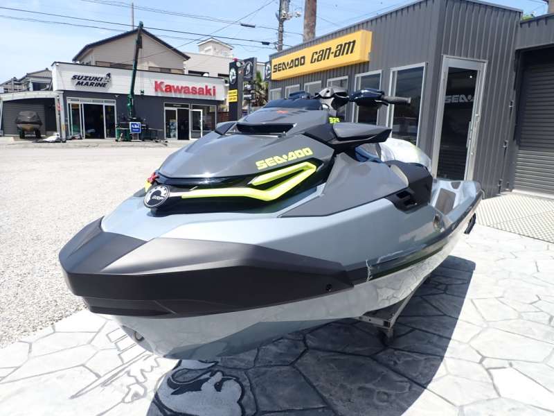 シードゥ RXT-X 325 2025モデル☆