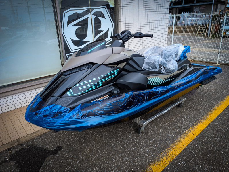 ヤマハ MJ-GP1800R SVHO 純粋な速さを求めるモデル　GP SVHO