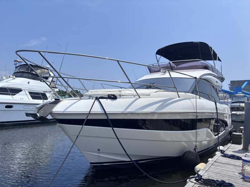 Princess Yachts F45