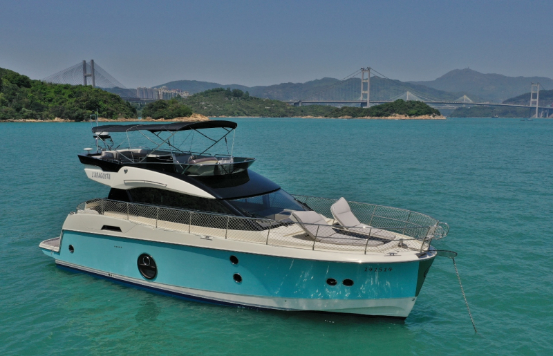 MONTECARLO YACHTS MC5