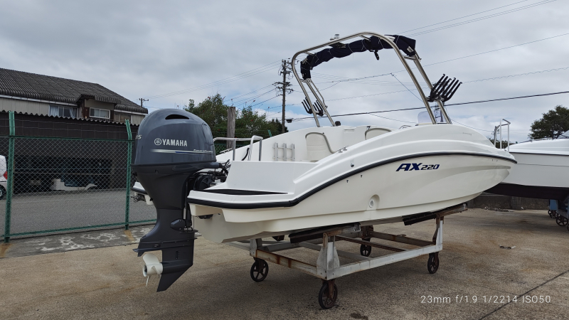 ヤマハ AX220 エンジンアワー 67.5時間。美艇。　展示場所：愛知県西尾市