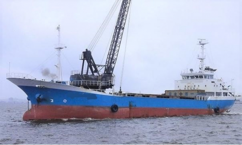 その他メーカー(国内) ガット船 NO,270321  ガット運搬船（499t）DWT＝1450T　1995y