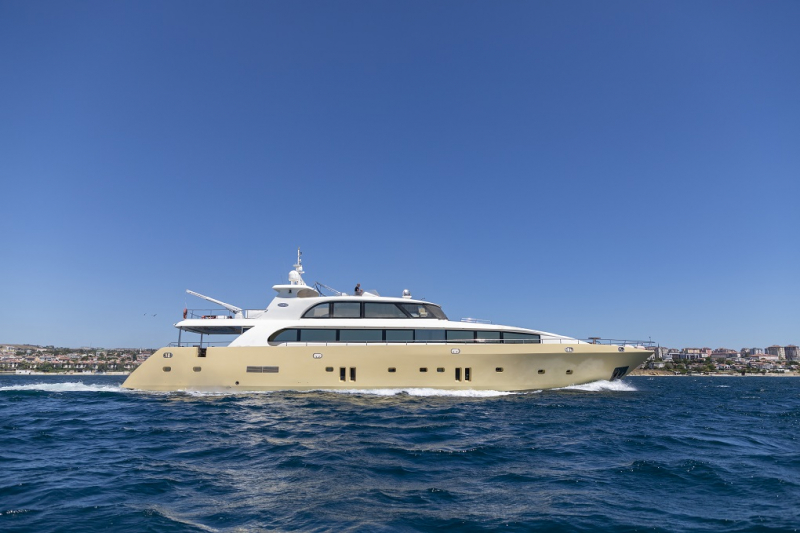 カスタム(海外) Concet Marine 36m Motor Yacht