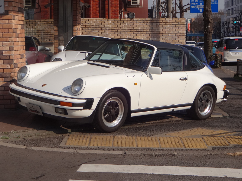 ポルシェ 911(Type930) 911 Targa 5MT  静岡33ﾅﾝﾊﾞｰ【2120】