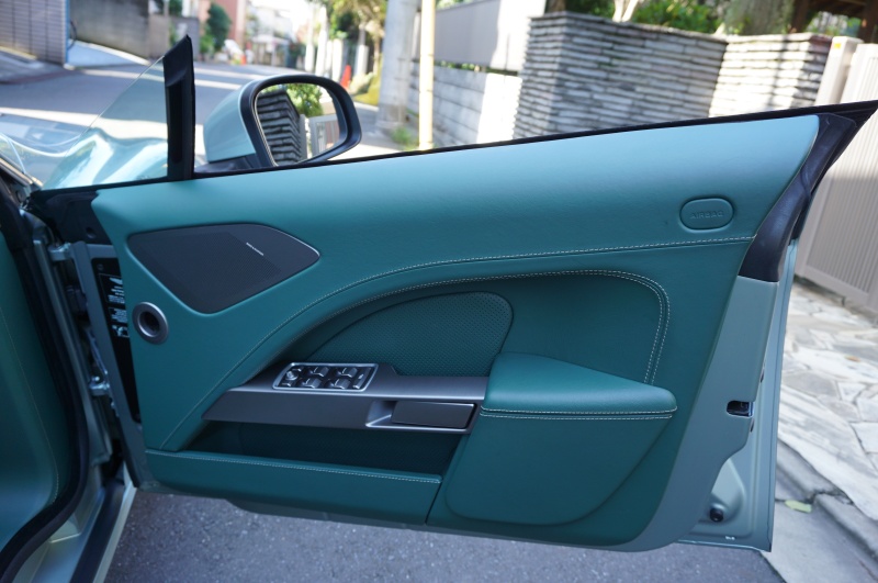 car thumbnails