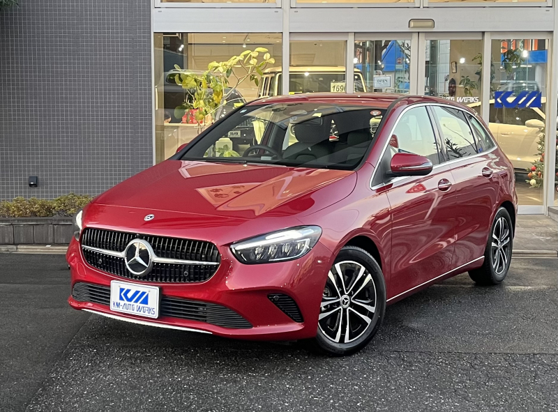 メルセデスベンツ Bクラス B200d スターパターンインテリアトリムモデル  ドライビングアシスタンスパッケージ  MBUX ARナビTV コンフォートシート メモリー付パワーシート