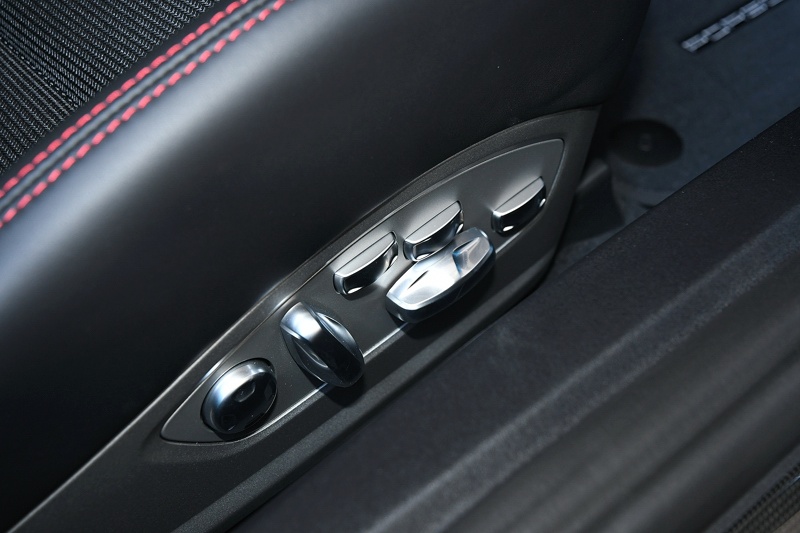 car thumbnails