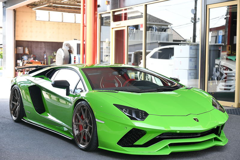 ランボルギーニ アヴェンタドール S 740－4 ディーラー車 特注