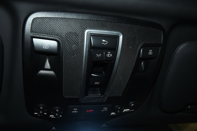 car thumbnails