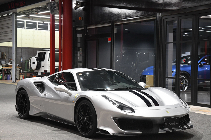 フェラーリ 488ピスタ ディーラー車