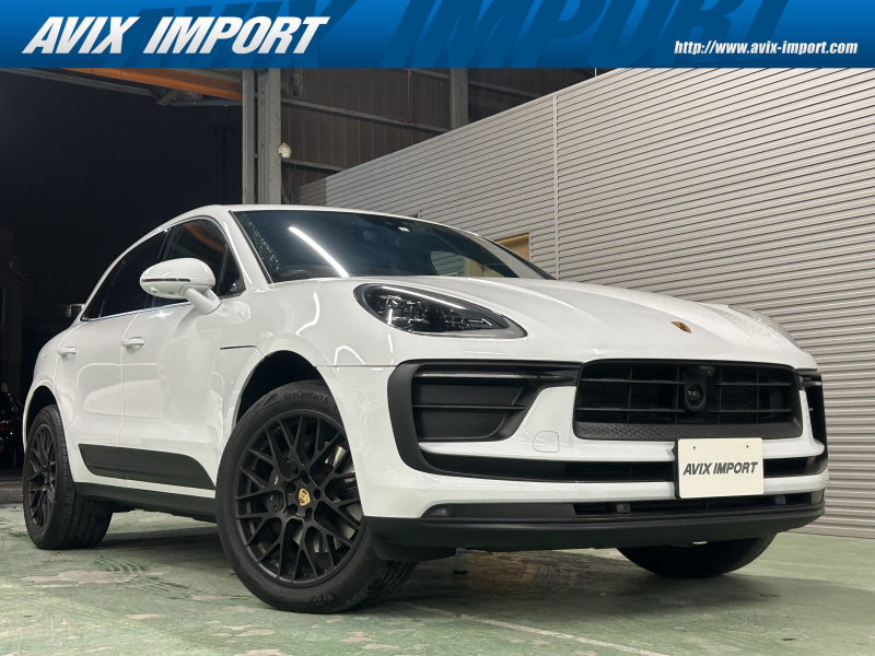 ポルシェ マカン 現行型  新型ｴﾝｼﾞﾝ搭載 右H正規D車 黒半革 ｼｰﾄﾋｰﾀｰ 3ｿﾞｰﾝAC PCMﾅﾋﾞ(10.9ｲﾝﾁ) 全周C＆PAS ACC＆LCA＆LDW LEDﾍｯﾄﾞﾗｲﾄ(PDLS付) ｴﾝﾄﾘｰD ｺﾝﾌｫｰﾄA 電動Rｹﾞｰﾄ 純正20AW 禁煙 新車保証継承可