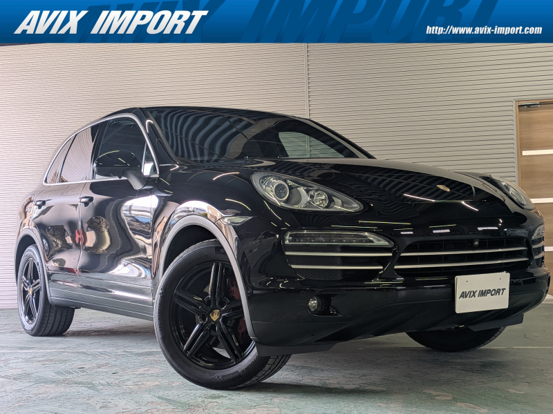 ポルシェ カイエン V6 前期最終特別仕様車ﾌﾟﾗﾁﾅED ｶﾞﾗｽSR 黒革 ｼｰﾄﾋｰﾀｰ ｴﾝﾎﾞｽ加工ﾍｯﾄﾞﾚｽﾄ 純正ﾅﾋﾞ地ﾃﾞｼﾞ Bｶﾒﾗ＆PAS ｸﾙｺﾝ ﾊﾞｲｷｾﾉﾝHL ｴﾝﾄﾘｰD 電動Rｹﾞｰﾄ 赤ｷｬﾘﾊﾟｰ 純正19ｲﾝﾁAW(ﾌﾞﾗｯｸ) 禁煙