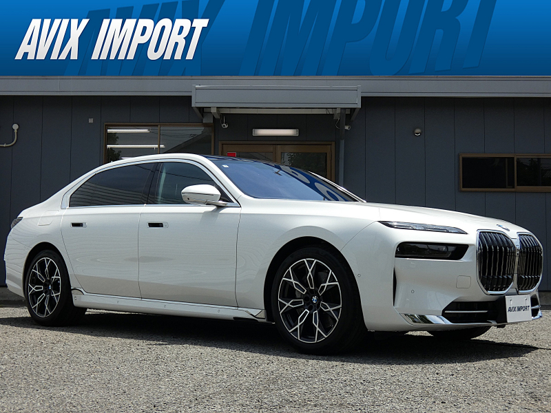 BMW 7シリーズ 740i ｴｸｾﾚﾝｽ ﾘﾔｼｰﾄｴﾝﾀｰﾃｲﾒﾝﾄ31.3ｲﾝﾁｼｱﾀｰｽｸﾘｰﾝ ﾊﾟﾉﾗﾏSR B&Wｻﾗｳﾝﾄﾞｻｳﾝﾄﾞ ｵｰﾄﾏﾁｯｸﾄﾞｱ ｿﾌﾄｸﾛｰｽﾞ Dｱｼｽﾄﾌﾟﾛﾌｪｯｼｮﾅﾙ ﾅﾋﾞTV 360°ｶﾒﾗ BMWﾗｲﾌﾞｺｯｸﾋﾟｯﾄ ﾋｰﾀｰ ﾍﾞﾝﾁﾚｰｼｮﾝ ﾏｯｻｰｼﾞ CarPlay対応 20AW 禁煙