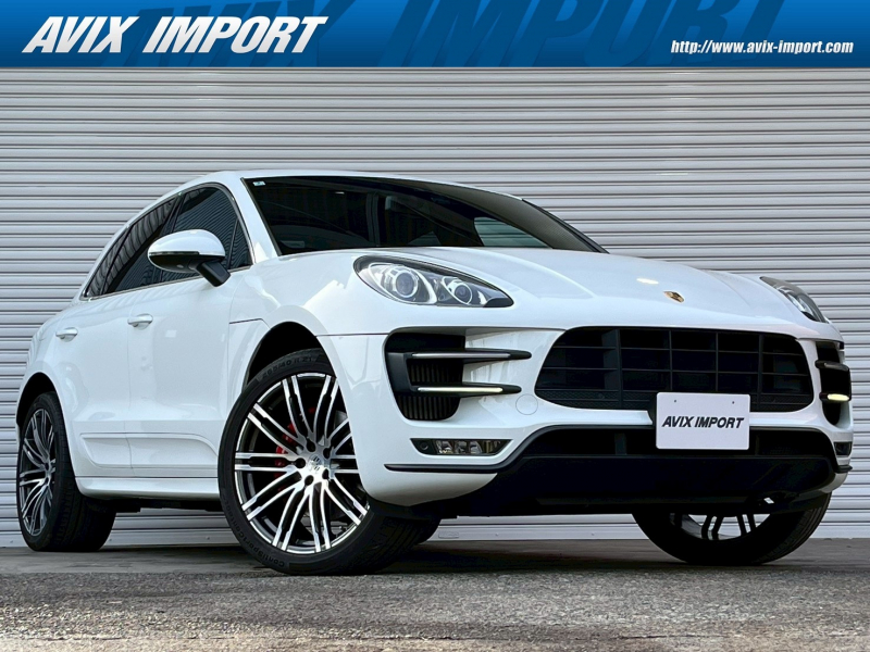 ポルシェ マカン Turbo 正規D車 ｽﾎﾟｰﾂｸﾛﾉPKG ｽﾎﾟｴｸﾞ ﾊﾟﾉﾗﾐｯｸR ｶｰﾎﾞﾝｲﾝﾃﾘｱPKG 黒革 全席ｼｰﾄﾋｰﾀｰ 純正ﾅﾋﾞ地ﾃﾞｼﾞ BOSEｻｳﾝﾄﾞ Bｶﾒﾗ&PAS ｸﾙｺﾝ ﾊﾞｲｷｾﾉﾝHL 3ｿﾞｰﾝAC 電動Rｹﾞｰﾄ PASMｴｱｻｽ ｴﾝﾄﾘｰD 純正21ｲﾝﾁAW