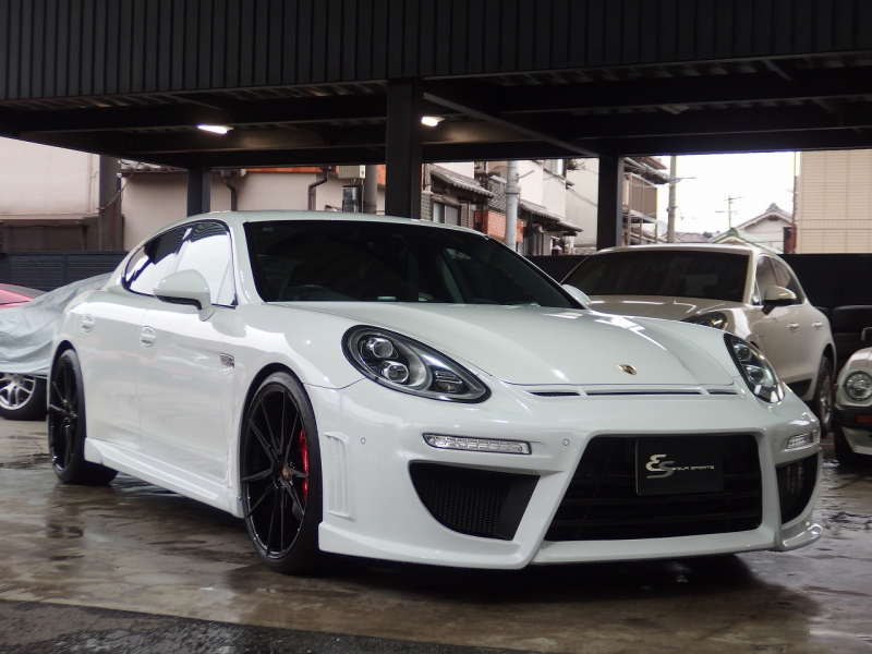 ポルシェ パナメーラ 正規ディーラー車　2015yモデル　右ハンドル　EUR-GTエアロ　ES22インチアルミ　ESローダウンサス