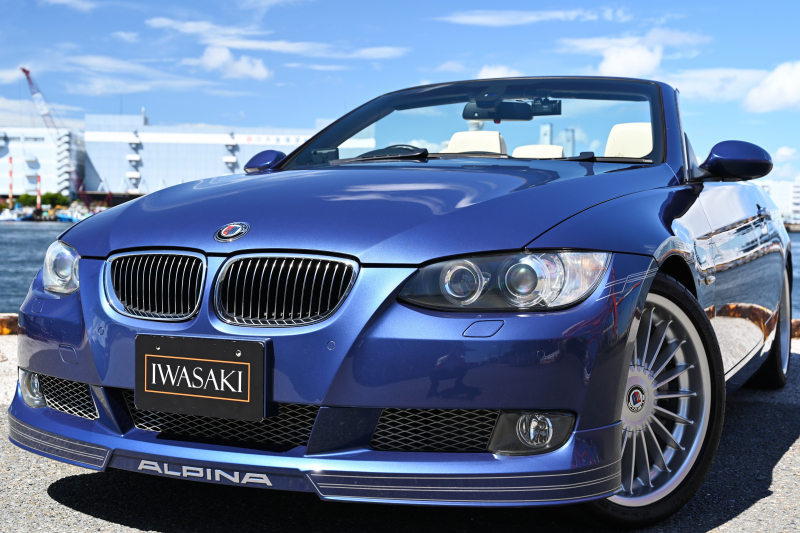 アルピナ B3 超希少ALPINA B3カブリオ 法人禁煙屋根保管低走行3.9万Km右ハンドル 大人気カラーOPアルピナブルー＆シルバーデコライン ブラックパイピング付ベージュラバリナレザー＆シートヒーター 電動フルオープン ステアリングマチック アルピナウッドパネルインテリア キセノンヘッドライト等コレクターズアイテム豪華装備必見！！
