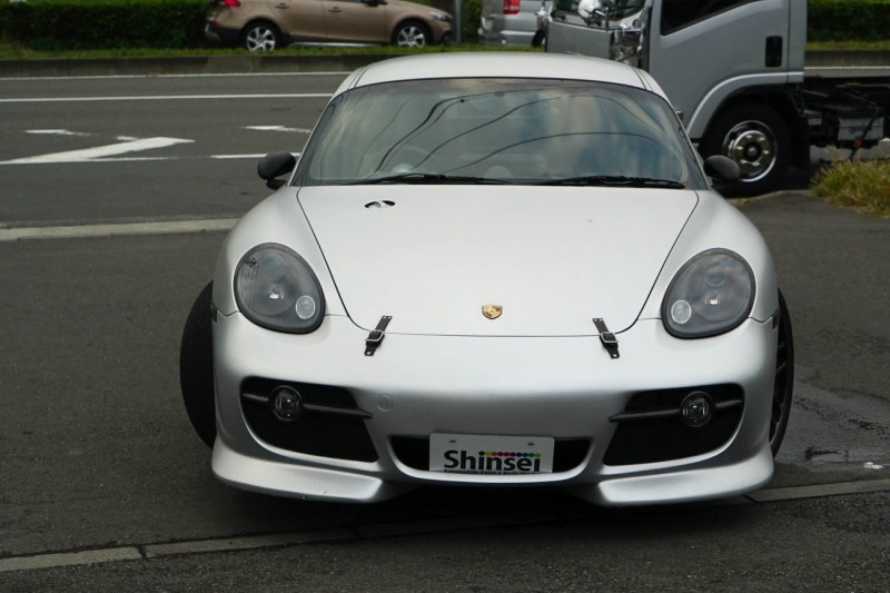 ポルシェ ケイマン 純正6MT 2.7 右H マットシルバーM 中古車