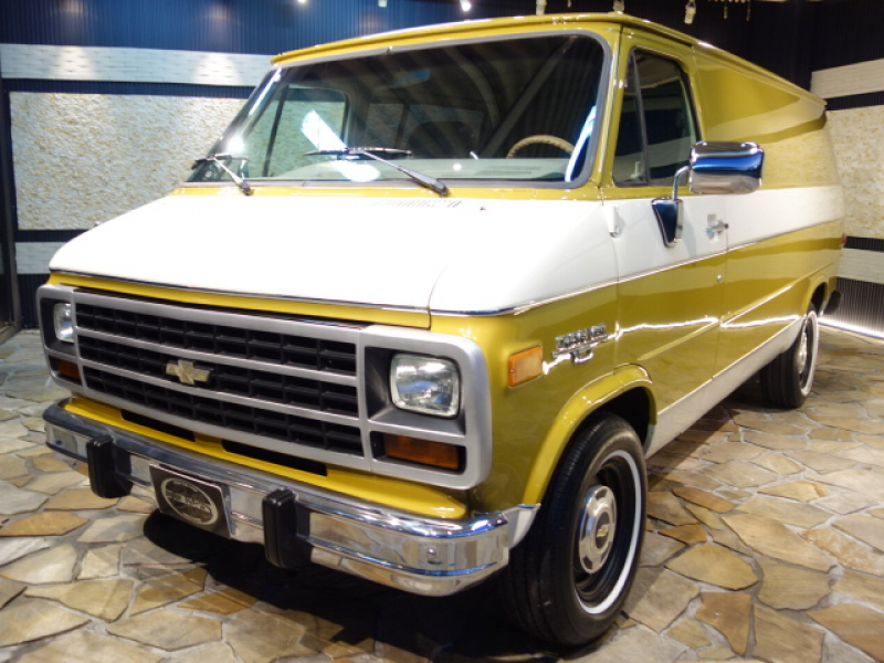 シボレー シェビーバン G10　パネルバン　5.0L　V8　