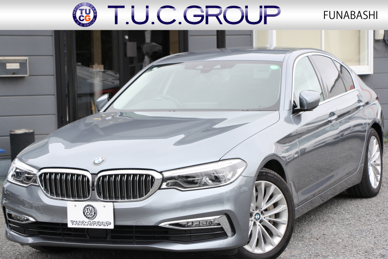 BMW 5シリーズ 530i ﾗｸﾞｼﾞｭｱﾘｰ 高出力 252馬力 全席ﾋｰﾀｰ黒革 追従ACC ｽﾃｱﾘﾝｸﾞｻﾎﾟｰﾄ 液晶ﾒｰﾀｰ ﾀｯﾁ画面HDDﾅﾋﾞTV 360度ｶﾒﾗ LEDﾍｯﾄﾞﾗｲﾄ ｵｰﾄﾊｲﾋﾞｰﾑ ｱﾝﾋﾞｴﾝﾄﾗｲﾄ ｽﾏｰﾄｷｰ Pｱｼｽﾄﾌﾟﾗｽ 電動ﾄﾗﾝｸ ｸﾛｰﾑﾗｲﾝ 2年保証