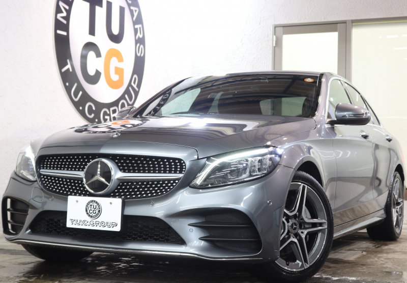 メルセデスベンツ Cクラス C200 AVG AMGﾗｲﾝ ﾚｻﾞｰｴｸｽｸﾙｰｼﾌﾞ&ﾚｰﾀﾞｰｾｰﾌﾃｨPKG　BSG搭載 後期 ｷｰﾚｽｺﾞｰ 黒本革 ﾍｯﾄﾞｱｯﾌﾟD HDDﾅﾋﾞTV ｽﾏﾎ連携 ﾌﾞﾙﾒｽﾀｰ ﾊﾞｯｸｶﾒﾗ PTS LEDﾗｲﾄ ﾊﾝｽﾞﾌﾘｰA AMGｴｱﾛ&18AW ﾀﾞｲﾅﾐｯｸS ｴｱｻｽ 9AT　2年保証