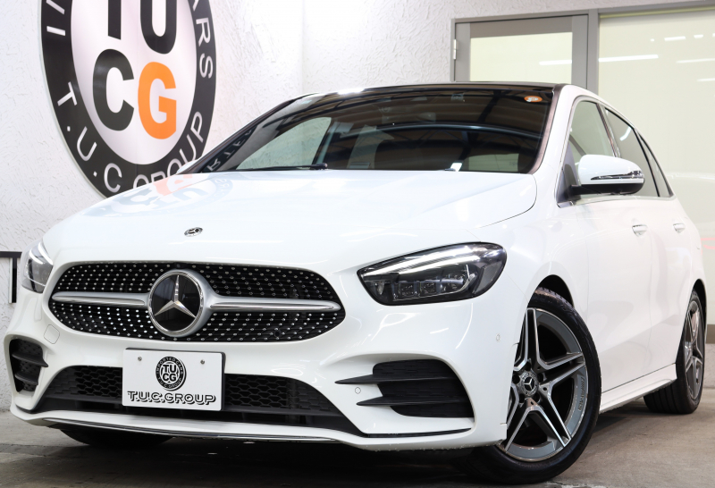 メルセデスベンツ Bクラス B180 AMGﾗｲﾝ AMGﾚｻﾞｰｴｸｽｸﾙｰｼﾌﾞ&ｱﾄﾞﾊﾞﾝｽﾄﾞ&ﾅﾋﾞｹﾞｰｼｮﾝ&ﾚｰﾀﾞｰｾｰﾌﾃｨPKG　ｷｰﾚｽｺﾞｰ 灰/黒本革 ﾊﾟﾉﾗﾏSR ﾍｯﾄﾞｱｯﾌﾟD MBUXﾅﾋﾞTV BT音楽 ｱﾄﾞﾊﾞﾝｽﾄﾞｻｳﾝﾄﾞ 360ｶﾒﾗ PTS LEDﾗｲﾄ ﾊﾝｽﾞﾌﾘｰA AMGｴｱﾛ&18AW　2年保証