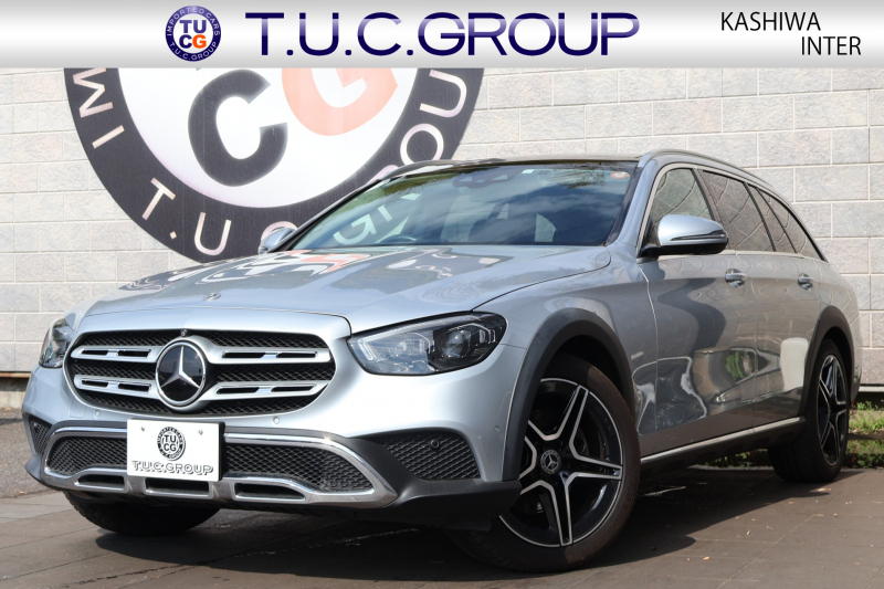 メルセデスベンツ Eクラス E220d 4MATIC ｵｰﾙﾃﾚｲﾝ(ISG搭載ﾓﾃﾞﾙ)　後期型 ｴｸｽｸﾙｰｼﾌﾞPKG ｴﾅｼﾞｬｲｼﾞﾝｸﾞPKG ﾚｰﾀﾞｰｾｰﾌﾃｨPKG 1ｵｰﾅｰ ﾊﾟﾉﾗﾏSR ﾌﾞﾗｯｸ革 ｼｰﾄﾋｰﾀ ﾍﾞﾝﾁﾚｰﾀ MBUX ARﾅﾋﾞｹﾞｰｼｮﾝ Burmester ﾜｲﾔﾚｽﾁｬｰｼﾞﾝｸﾞ HUD ｴｱｻｽ 純正19ｲﾝﾁAW　2年保証