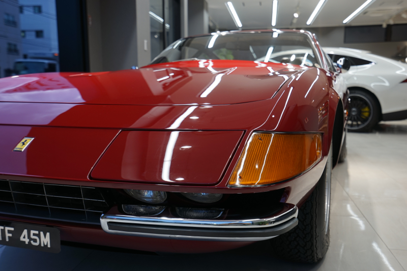 フェラーリ 365GTB/4 デイトナ RHD クラシケ取得済み 中古車