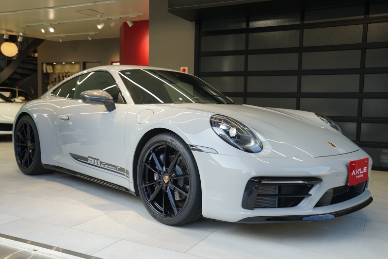 ポルシェ 911(Type992) カレラT　7速MT　1オーナー　オプション総額612万円　スポーツデザインPKG　フロントリフティング　LEDマトリックスヘッドライト　クレヨンカラー
