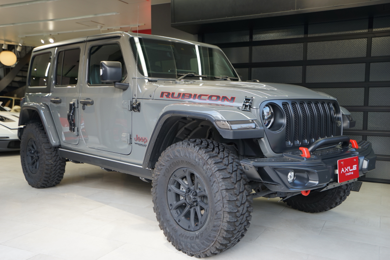 ジープ ラングラー アンリミテッド　ルビコン　ディーラー車　JEPPESENコンプリート　走行7000km　電動サイドステップ