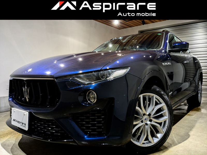 マセラティ レヴァンテ グランスポーツ　20インチアルミホール　サンルーフ　アクティブクルーズコントロール　CarPlay　カーナビ　フルセグTV　360カメラシステム