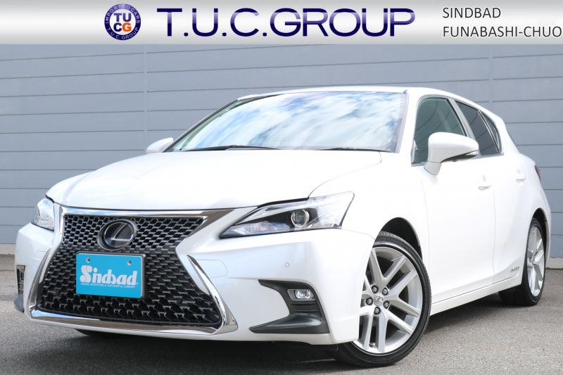 レクサス CT CT200h ﾊﾞｰｼﾞｮﾝC ﾚｸｻｽｾｰﾌﾃｨｼｽﾃﾑ+ ﾌﾞﾗｯｸｼｰﾄ ｸﾘｱﾗﾝｽｿﾅｰ＆ﾊﾞｯｸｿﾅｰ ｼｰﾄﾋｰﾀｰ 純正ﾅﾋﾞTV LEDﾍｯﾄﾞﾗｲﾄ LEDﾌﾛﾝﾄﾌｫｸﾞﾗﾝﾌﾟ ﾊﾞｯｸﾓﾆﾀｰ ｽﾏｰﾄｴﾝﾄﾘｰ＆ｽﾀｰﾄｼｽﾃﾑ 純正17AW 2年保証