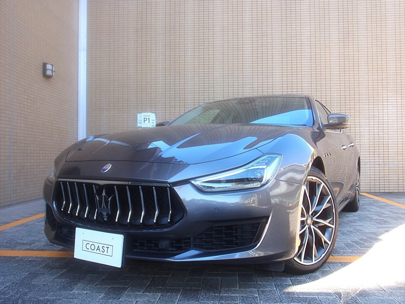 マセラティ ギブリ ディーゼル   2018MC後期モデル ドライバーアシスタンスPKG プレミアムレザー MTC+ナビ CarPlay  フルLEDマトリクスライト Harman/Kardon  20インチAW