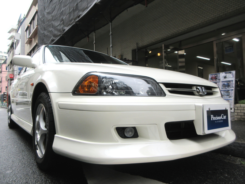 ホンダ トルネオ 2.0 SiR V-TEC 4AT F20B Premium-White-Pearl  Modulo-CustomMade Built-inGarage