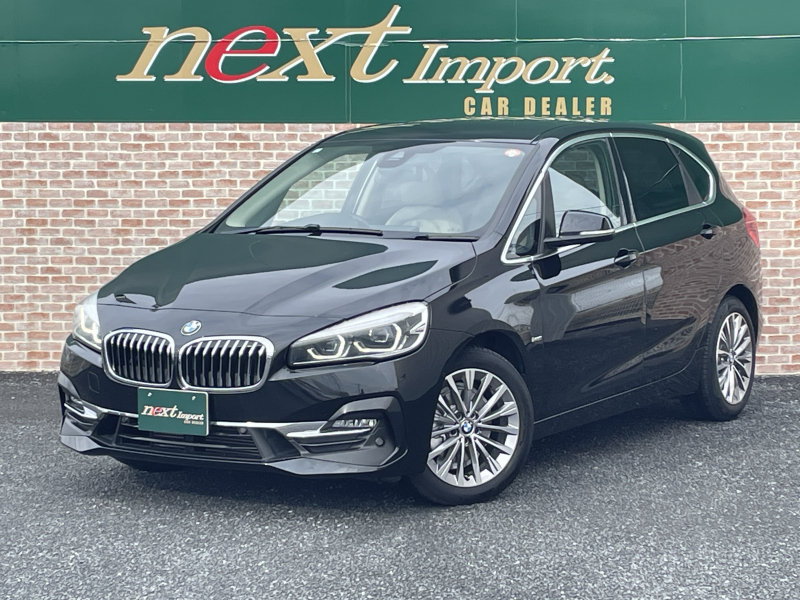 BMW 2シリーズ 218dアクティブツアラー　ラグジュアリー