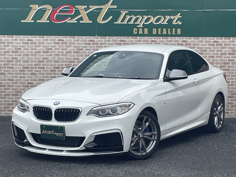 BMW 2シリーズ M235i
