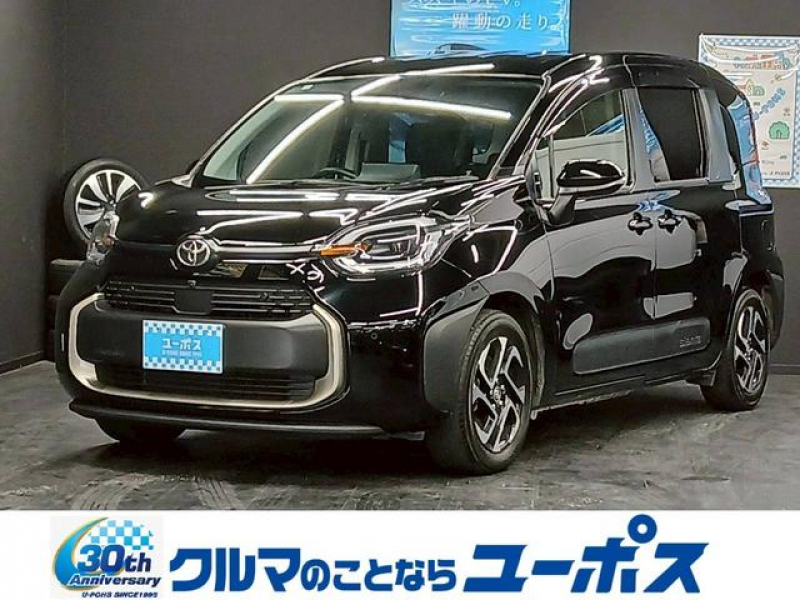 トヨタ シエンタ ハイブリッドZ　OP10年保証対象車　両側パワスラ　純正10．5インチディスプレイオーディオ　バックモニター／360°ビューモニター　ETC　ブラインドスポットモニター　クリアランスソナー　オートマチックハイビーム　フルセグ　7名乗　3列シート