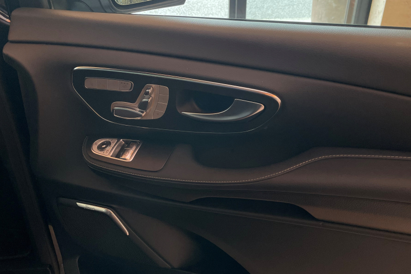 car thumbnails