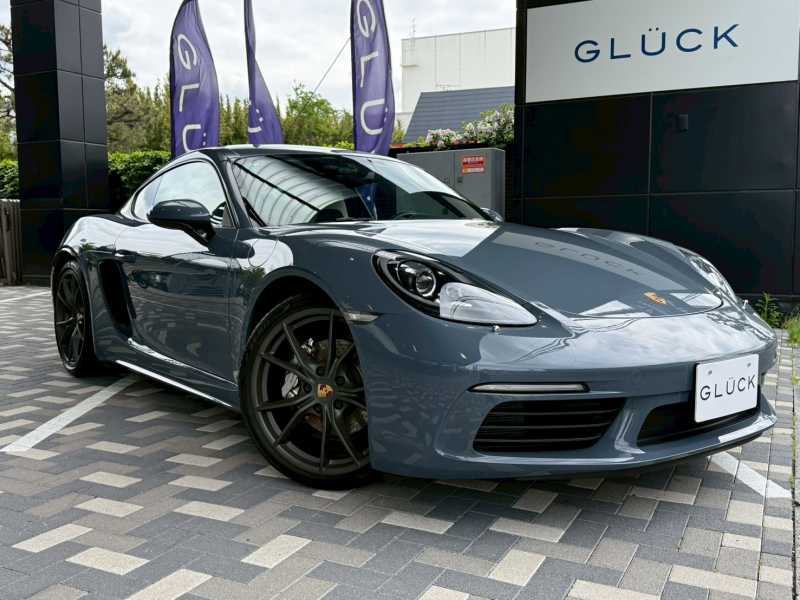 ポルシェ 718 ケイマン 2.0 左H 6MT スポーツクロノパッケージ 2トーンレザーインテリア BOSEサウンド PASM オートエアコン シートヒーター 　前席シートベルトプリテンショナー　 ブレーキアシスト フロントフォグランプ 本革巻きステアリング