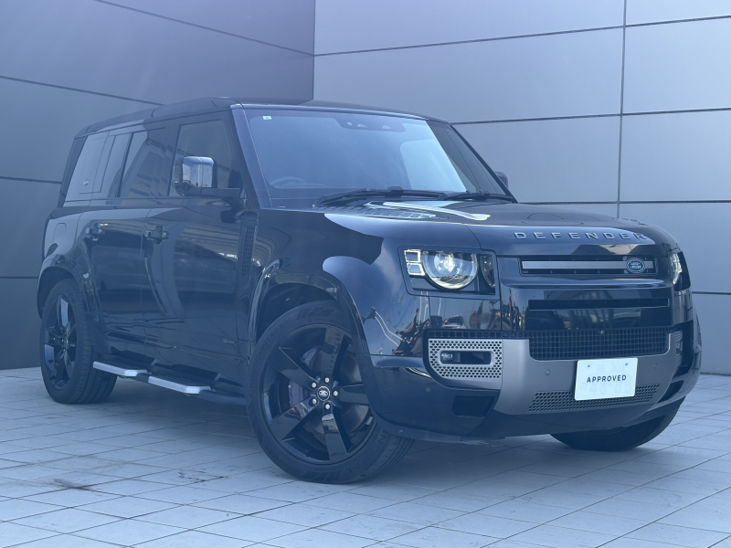 ランドローバー ディフェンダー 110X DYNAMIC SE D300 7人乗り スライディングパノラミックルーフ フィックスドサイドステップ 22インチstyle5098 ファミリーパック 3ゾーンクライメートコントロール ETC  Meridianサウンドシステム 電子制御エアサス 22インチスペアタイヤ LEDヘッドライト 前席12Way電動シート