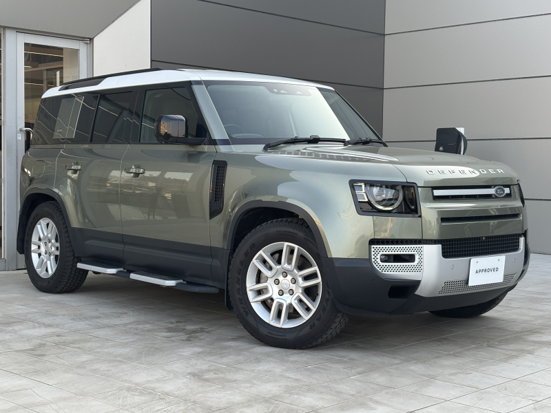 ランドローバー ディフェンダー 110 S 3.0L D300 4WD 7人乗りファミリーパック  エアサスペンションパック  コールドクライメートパック  フロントシートヒーター 3ゾーンクライメートコントロール ステアリングホイールヒーター プライバシーガラス 空気清浄システム