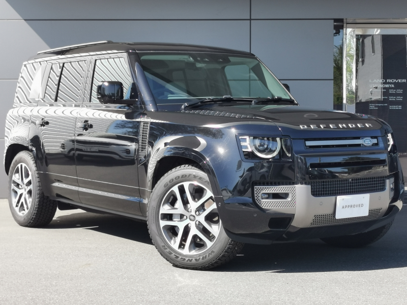 ランドローバー ディフェンダー 110ハクバ エディション 4WD 1オーナー エアサスペンションパック スライディングパノラミックルーフ 20インチスタイル5095ダイヤモンドターンドグロスダークグレイコントラスト コールドクライメートパック クリアサイトインテリアビューミラー
