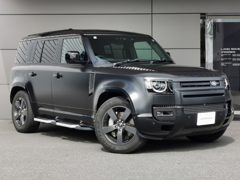 ランドローバー ディフェンダー 110 Xダイナミック HSE 3.0L D300 ディーゼルターボ 4WD　1オーナー エアサスペンション スライディングパノラミックルーフ 固定式サイドステップ サテンプロテクティブフィルム フロントシートヒーター&クーラー デジタルインナーミラー コンフィギュラブルキャビンライト